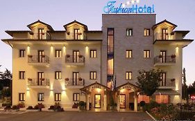 Fashion Hotel