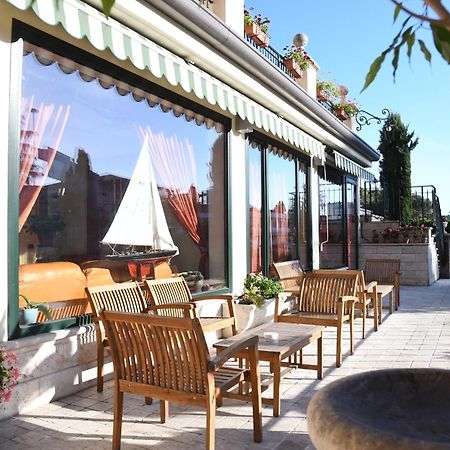 Fashion Hotel Valmontone Exterior foto